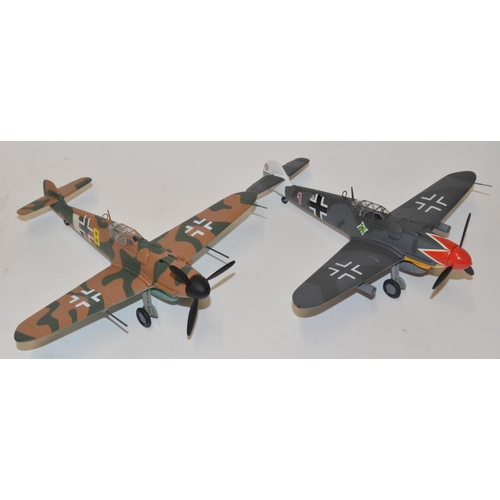 611 - 2 Forces of Valor 1/48 Bf109 diecast models.
B11 B598 Bf109G 