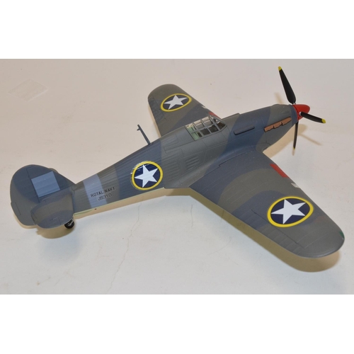 619 - 3x Franklin Mint 1/48 Die-cast model aircraft.
BIIB621 98222 P-40 Warhawk, 12 Fighter Group USAAF.
B... 