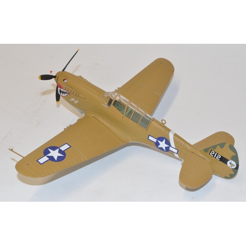 619 - 3x Franklin Mint 1/48 Die-cast model aircraft.
BIIB621 98222 P-40 Warhawk, 12 Fighter Group USAAF.
B... 