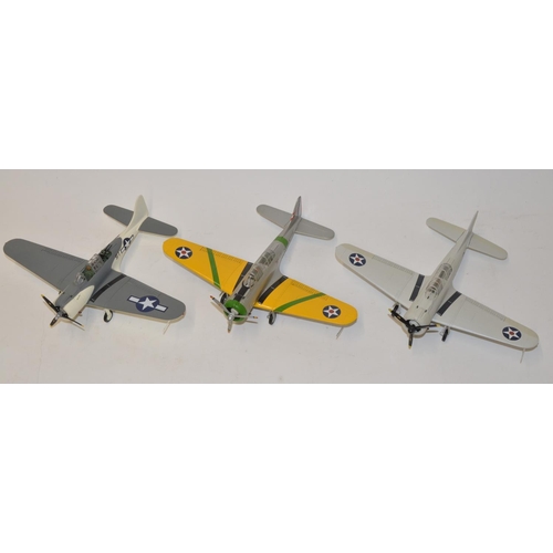 621 - 3 Franklin Mint 1/48 die-cast aircraft models.
BIIB938 Art 98264 SBD-1 Dauntless.
BIIE185 SBD-3 Daun... 