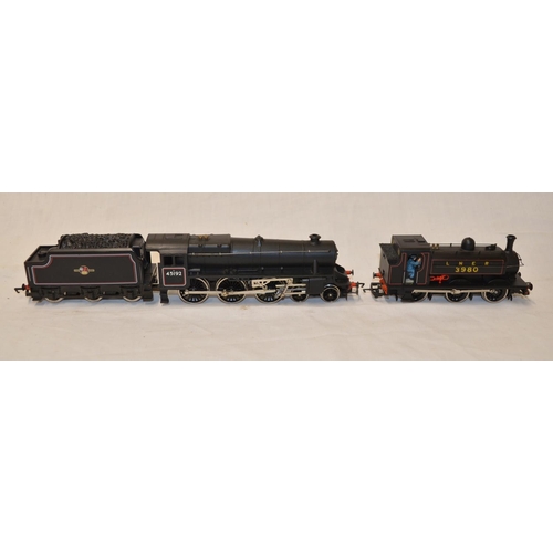 596D - Two boxed Hornby OO gauge scale model trains, Silver Seal locomotive, tender drive with smooth runni... 