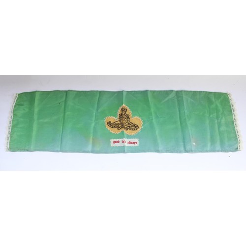 75 - WW1 period Royal Artillery silk sweetheart kerchief in green with lace trim and printed RA emblem wi... 