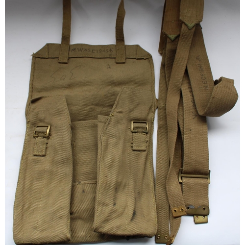 371 - 1945 British WW2 khaki knapsack with straps