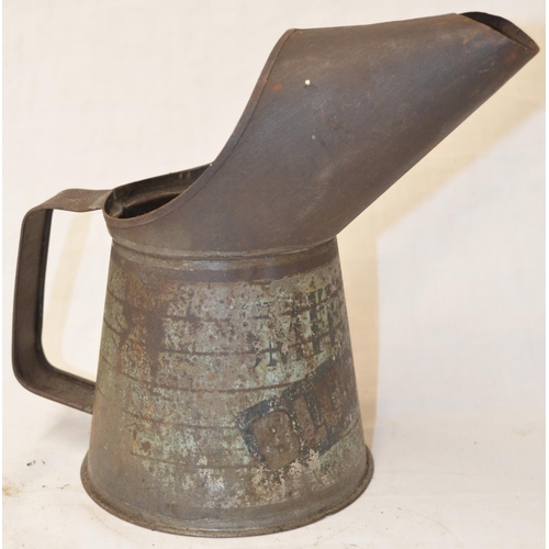 562 - Vintage oil can by Bluecol, H17cm