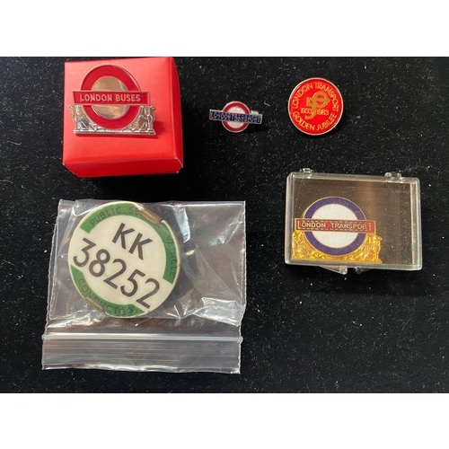 529 - 414, London Transport cap badge, London Transport 1933 - 1983 Golden Jubilee pin badge, small tie ba... 