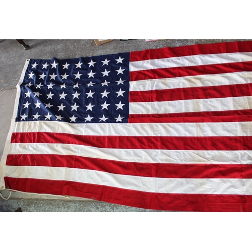 347 - WWII United States of America flag of stars and stripes, L290cm H144cm