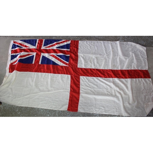 348 - Red Ensign , L268cm H130cm