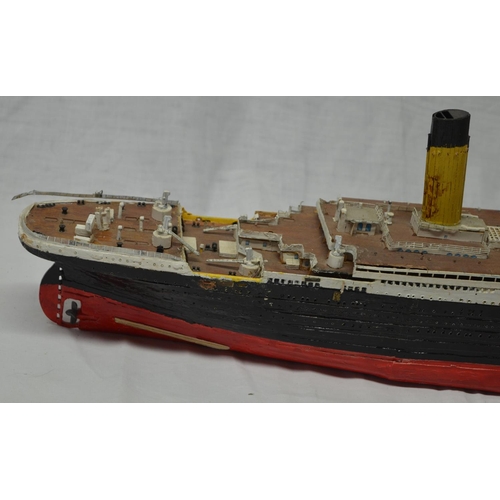 392 - Collection of pre-made ship models, amateur built ship models mostly in wood, including Titanic, Cut... 