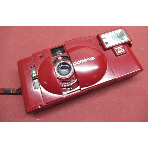 160 - Olympus XA2 with flash in red finish, Olympus XA3 with flash and box.