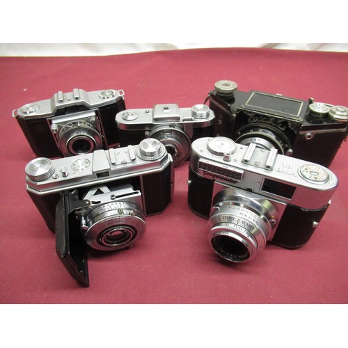 167 - A selection of various vintage 35mm cameras including Voigtlander, Kodak ,Zeiss Ikon etc