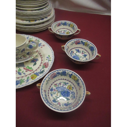 410 - Masons Regency part dinner service including, dinner plates, side plates, dessert plates, dessert bo... 