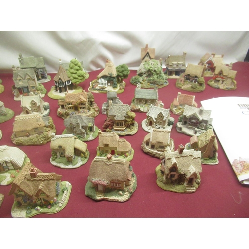 427 - Collection of Lilliput Lane houses including COAs (2 boxes)