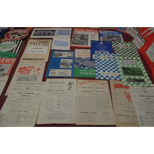 479 - Collection of football programmes from the 1960s,70s and 80s from Everton,QPR,Swindon Newcastle,etc ... 