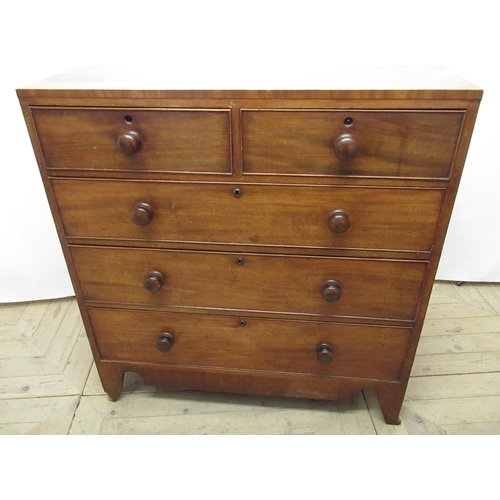 637 - 19th century mahogany chest two short and three long graduated cockbeaded drawers with turned wooden... 