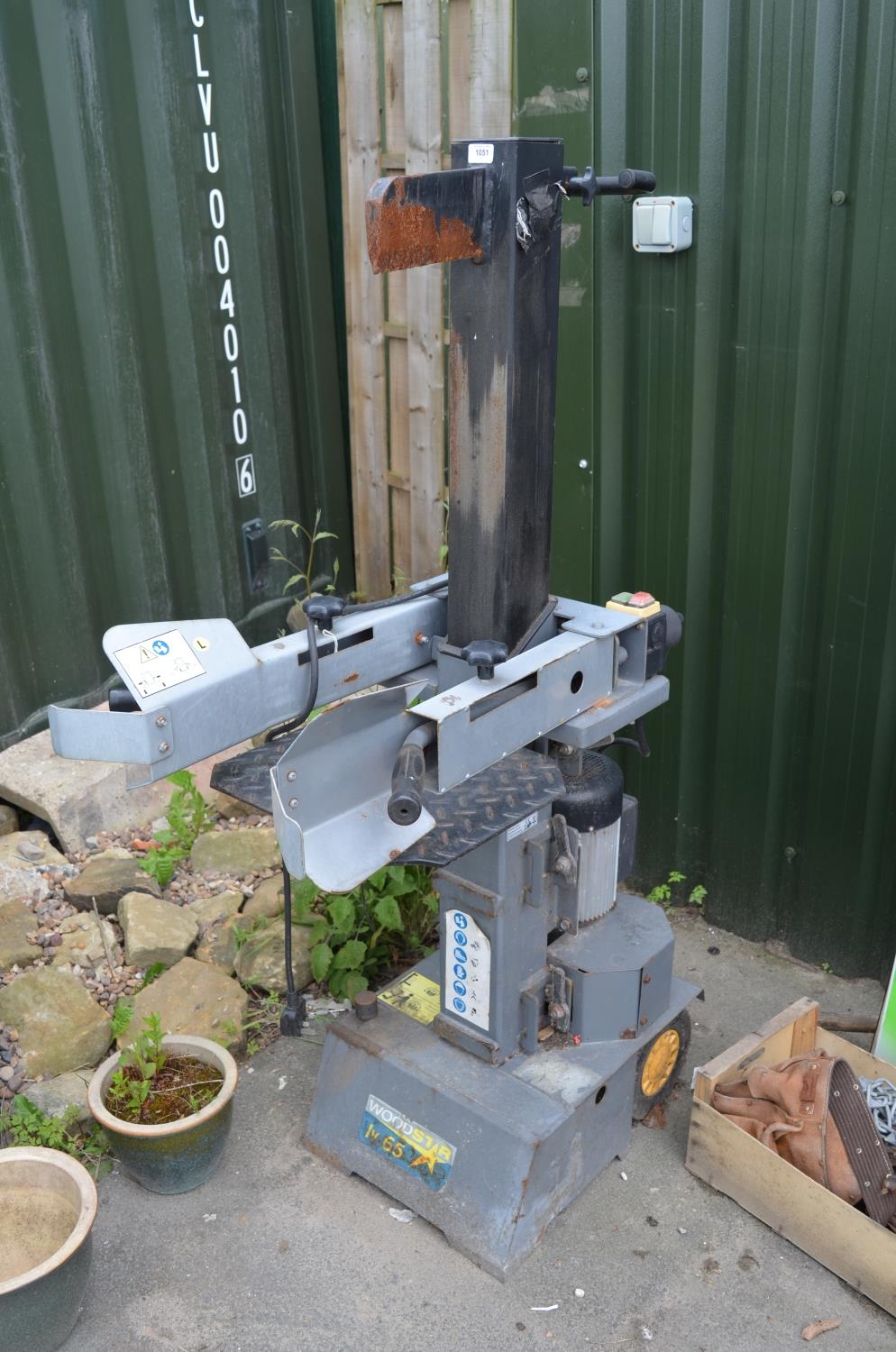 Woodstar 1V65 electric log splitter
