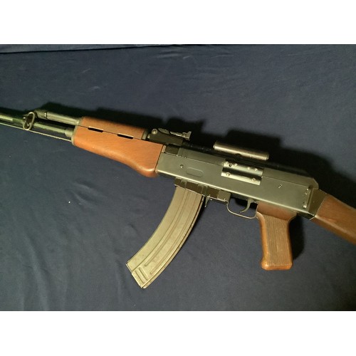 454 - Jager MOD AP80 .22 semi auto rifle with detachable magazine, serial no 016361 (section 1 certificate... 