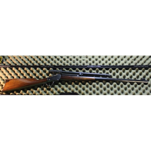 1095 - Winchester under lever .32 WCF rifle, with 25