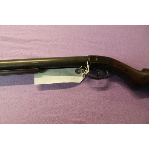 199 - German built Diana Model 27 (1930s), break barrel .177 air rifle.
Overall length 107cm