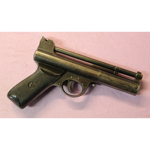 182 - Vintage Webley Mk1 .177 over lever air pistol.
Serial no 50385, and stamped 585 on barrel front.