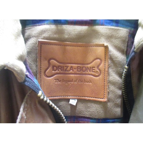 32 - Drizabone coat (size XL)