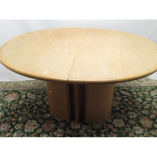 561 - Skovby Art Deco style oak extending dining table, oval top with additional leaf, on column support, ... 