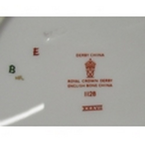 Five Royal Crown Derby Imari 1128 pattern side plates, Royal Crown