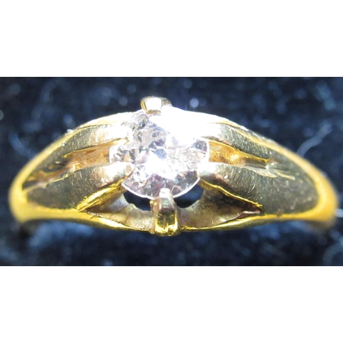 10 - Geo.V hallmarked 18ct yellow gold diamond solitaire ring, London 1918, size Q, 3.6g