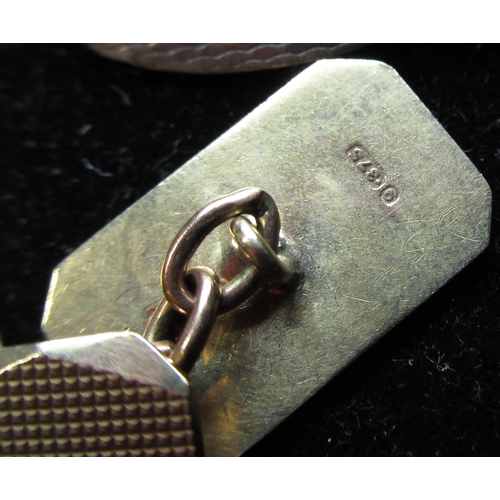 9 - Hallmarked 9ct engine turned yellow gold chain link cufflinks, 7.2g and a pair of engine turned silv... 