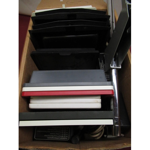 1210 - LPL C7700 Pro colour enlarger for medium format and 35mm, extremely large collection of darkroom equ... 