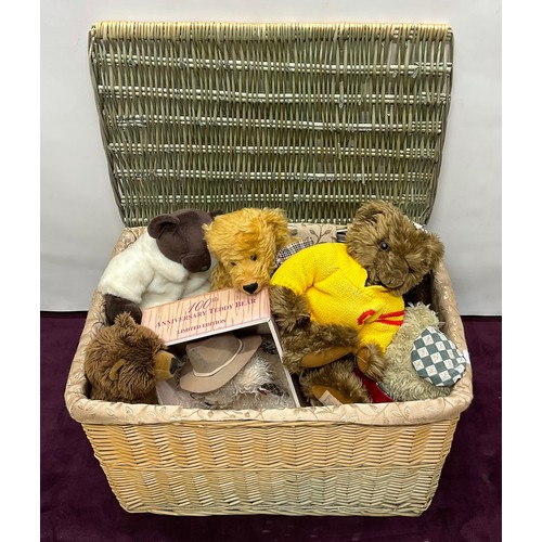 454 - Wicker chest containing a large collection of teddy bears incl. Giorgio Beverly Hills 1997, and two ... 