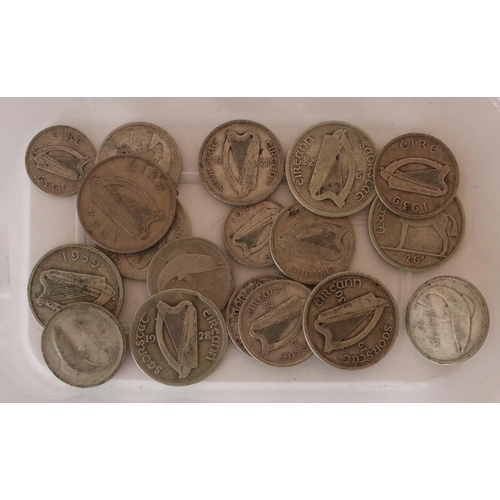 727 - Collection of Irish pre-1942 silver content coinage, 205g