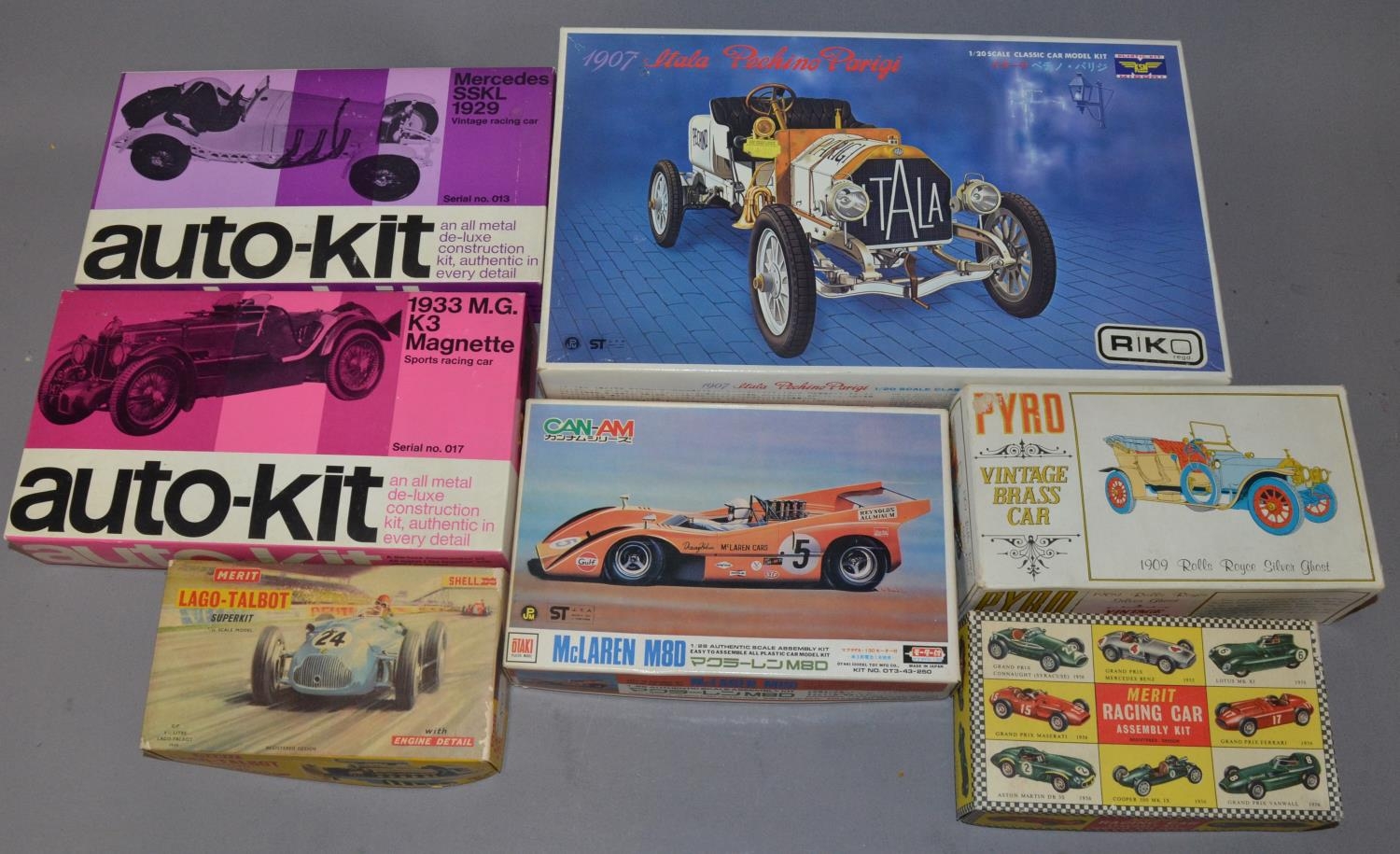 Seven model kits, 2 unstarted 1/24 Wills Finecast 