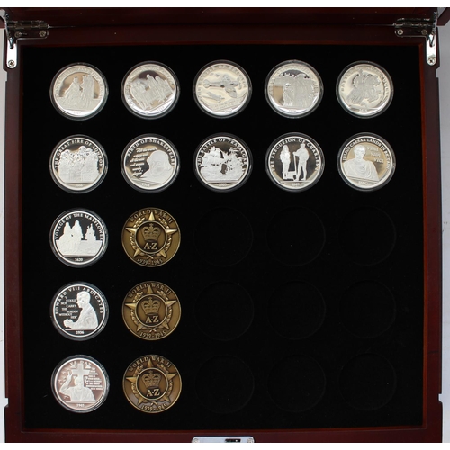 695 - Part set of Danbury Mint 'The History of Britain' silver bullion coin collection' comprising 13 fine... 