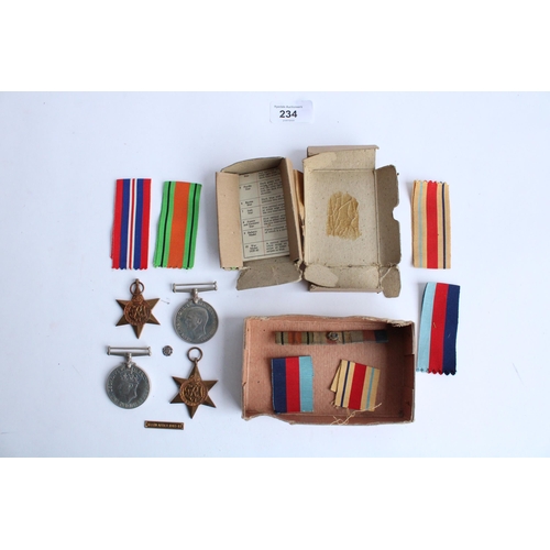 234 - WWII medal group and loose ribbons comp. Africa Star, 39-45 star, 1939-1945 war medal and Defence Me... 