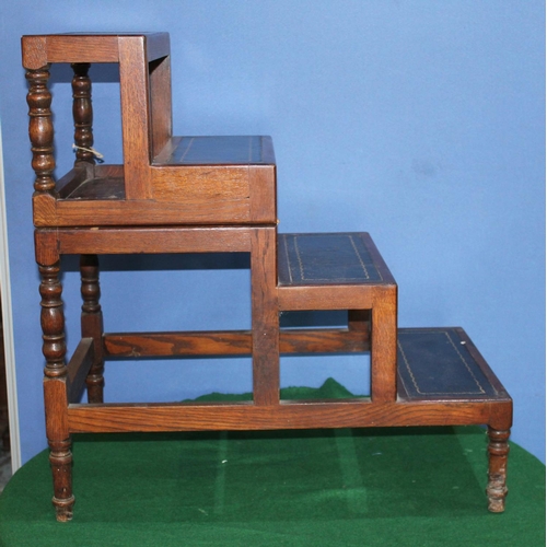 744 - Early C20th folding oak library steps with tooled leather treads, H69cm (extended), W72cm