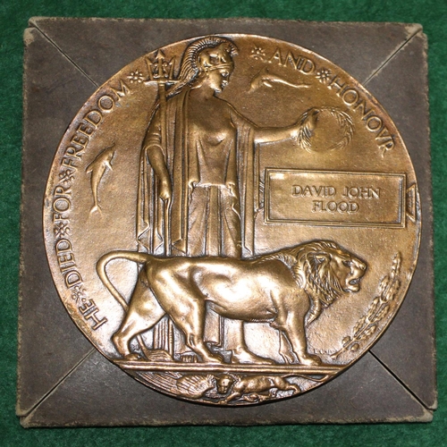 12 - Australian WWI bronze memorial plaque (death penny) for David John Flood, in card box of issue (5694... 