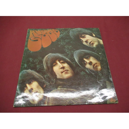 570 - The Beatles Please Please Me LP, A Hard Days Night LP (missing inner and outer sleeve), the Beatles ... 