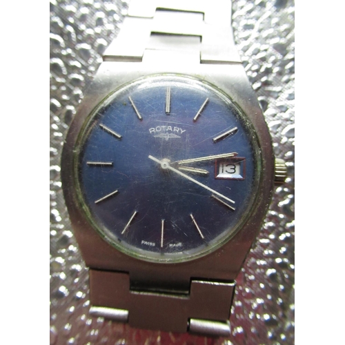 491 - Rotary automatic wristwatch with date, stainless steel case on matching stainless steel bracelet, sc... 