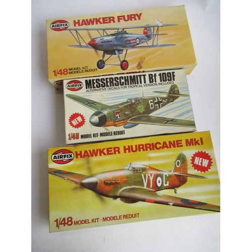 118 - Owain Wyn Evans Collection - Collection of unbuilt boxed 1/72 Airfix (and 1 Novo) model kits, includ... 