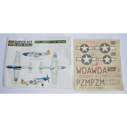 119 - Owain Wyn Evans Collection - Three boxed Airfix 1/24 model kits: Fw190A, item no 16001-8, series 16.... 