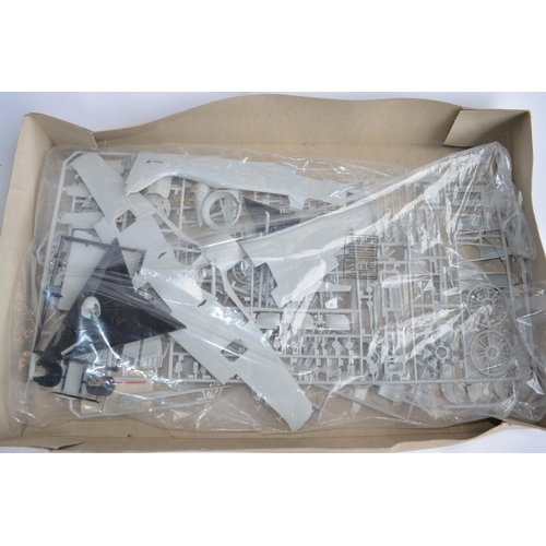 119 - Owain Wyn Evans Collection - Three boxed Airfix 1/24 model kits: Fw190A, item no 16001-8, series 16.... 