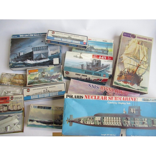 138 - Owain Wyn Evans Collection - Collection of ship model kits, various manufacturers and scales. Includ... 