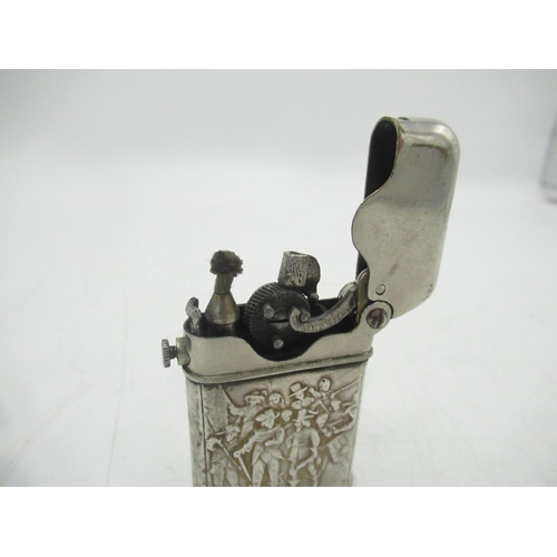 712 - Thorens 935 silver banded lighter of 