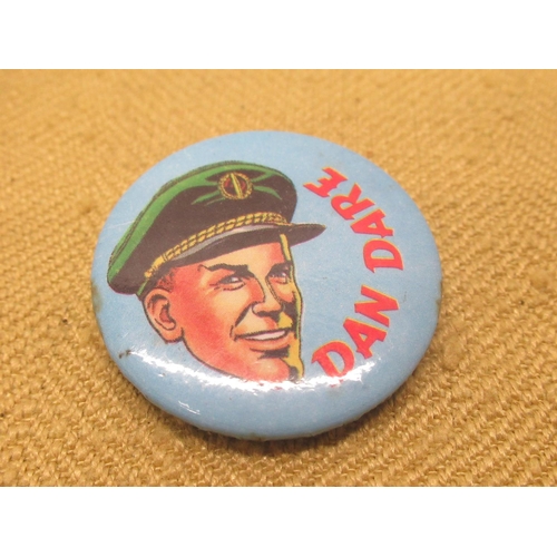 931 - Selection of various button badges including Basil Brush, Desperate Dan, Dulux paint, Star Wars, Gho... 