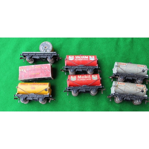 893 - Collection of carriages with advertisement, including Dublo, Esso petrol carriage x2, Dublo Mobil oi... 