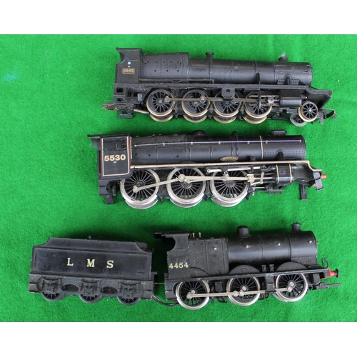 896 - Airfix 00 gauge engine No.4454 with LMS coal tender, Sir Frank Ree engine No.5530 (AF), Hornby engin... 