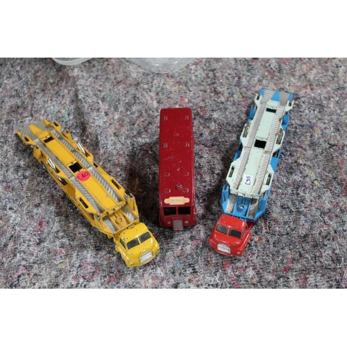 830 - Large collection of play worn Dinky trucks, cars, toys, inc. Dinky supertoys horse box, Dinky supert... 