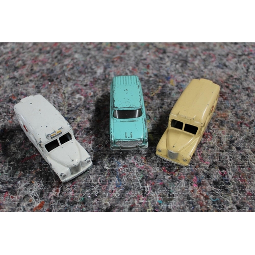 857 - Collection of vintage Dinky and Meccano cars inc. Dinky Daimler, Corgi Citroen safari, Dinky Morris ... 