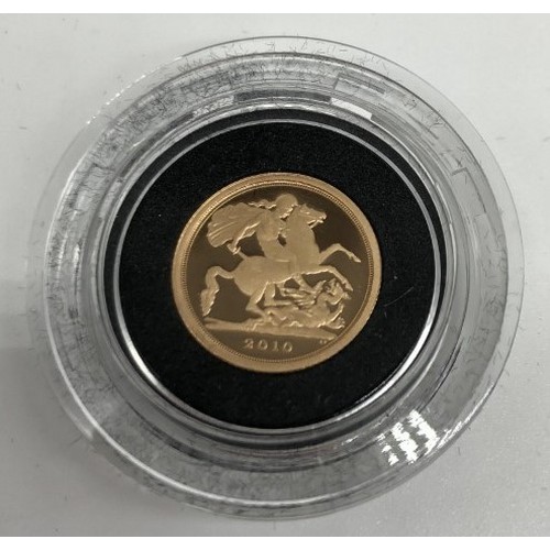 1034 - Royal Mint 2010 UK Quarter-Sovereign Gold Proof Coin, encapsulated, cased and boxed with cert. No.20... 