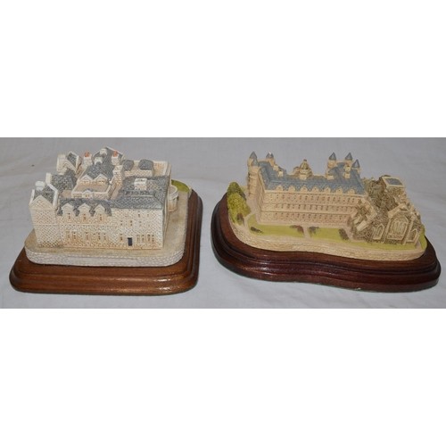 597 - 5 Fraser Creations,1 David Winter and 1 Lilliput Lane model building sculptures and a china plate by... 